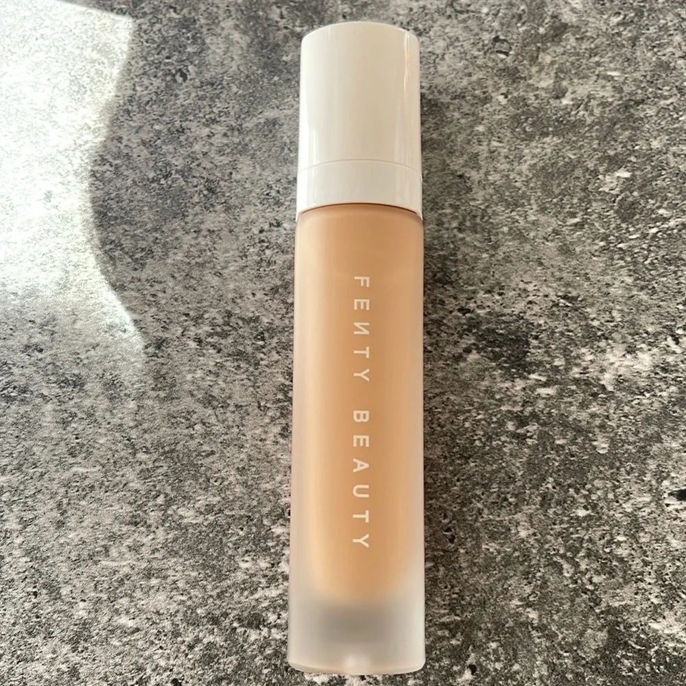 Fenty 270 PRO FILT'R SOFT MATTE LONGWEAR FOUNDATION